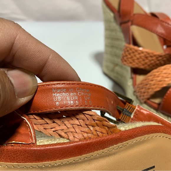 Call It Spring "Wheeleria" Wedge Heel Platforms   Size 8 - Picture 10 of 16